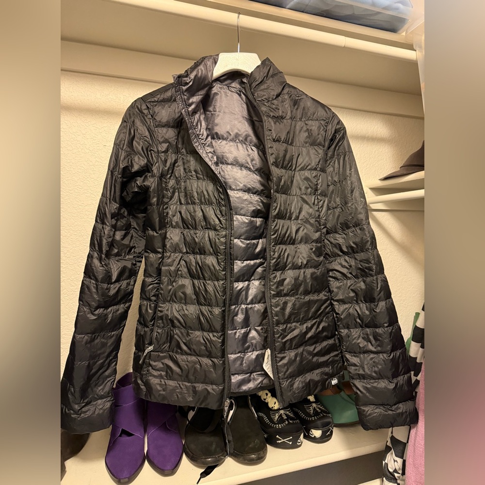 Lightweight Black Puffer Jacket